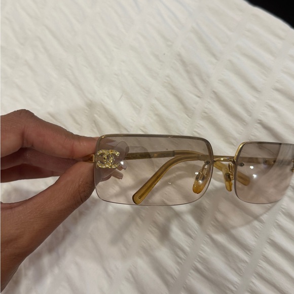 CHANEL 4104-B Gold Sunglasses - Picture 12 of 12